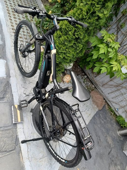 Електровелосипед Haibike Yamaha Air 29 с зарядним пристріем