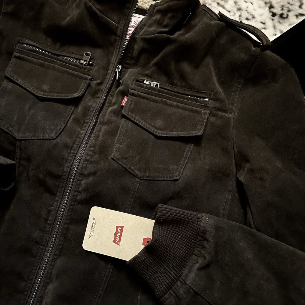 Замшева шерпа Levis M XXL 46 52  замшевая куртка демисезон левайс