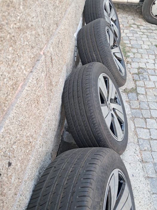 Jantes com pneus para porsche