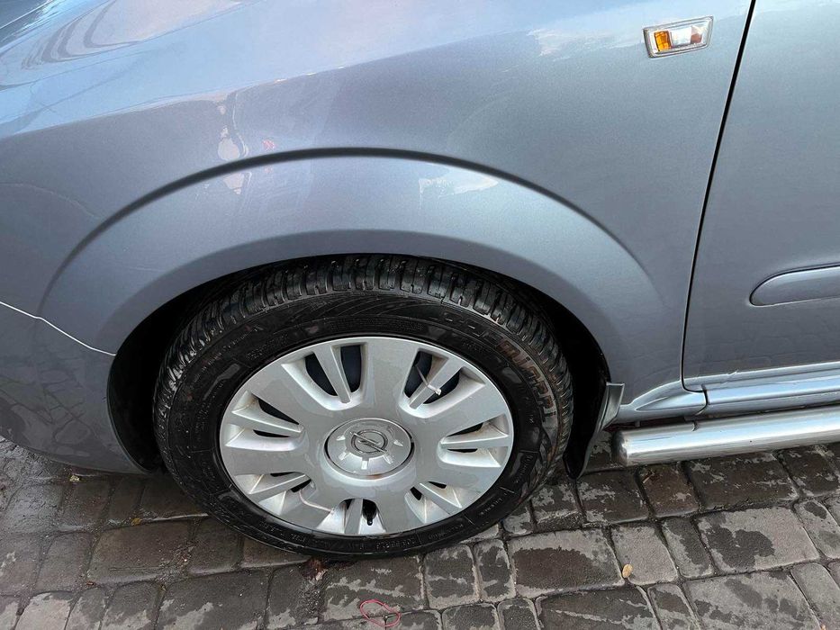 Opel  Zafira B 2008 р