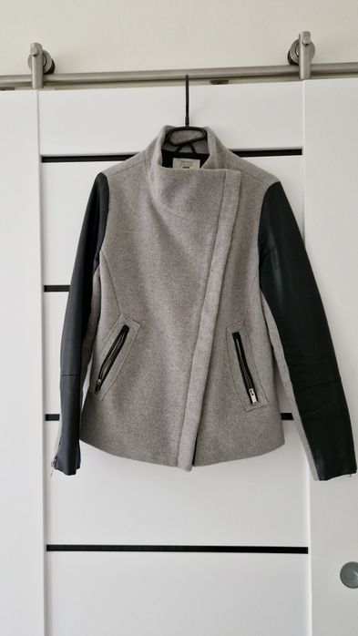 Krótki płaszcz Bershka S