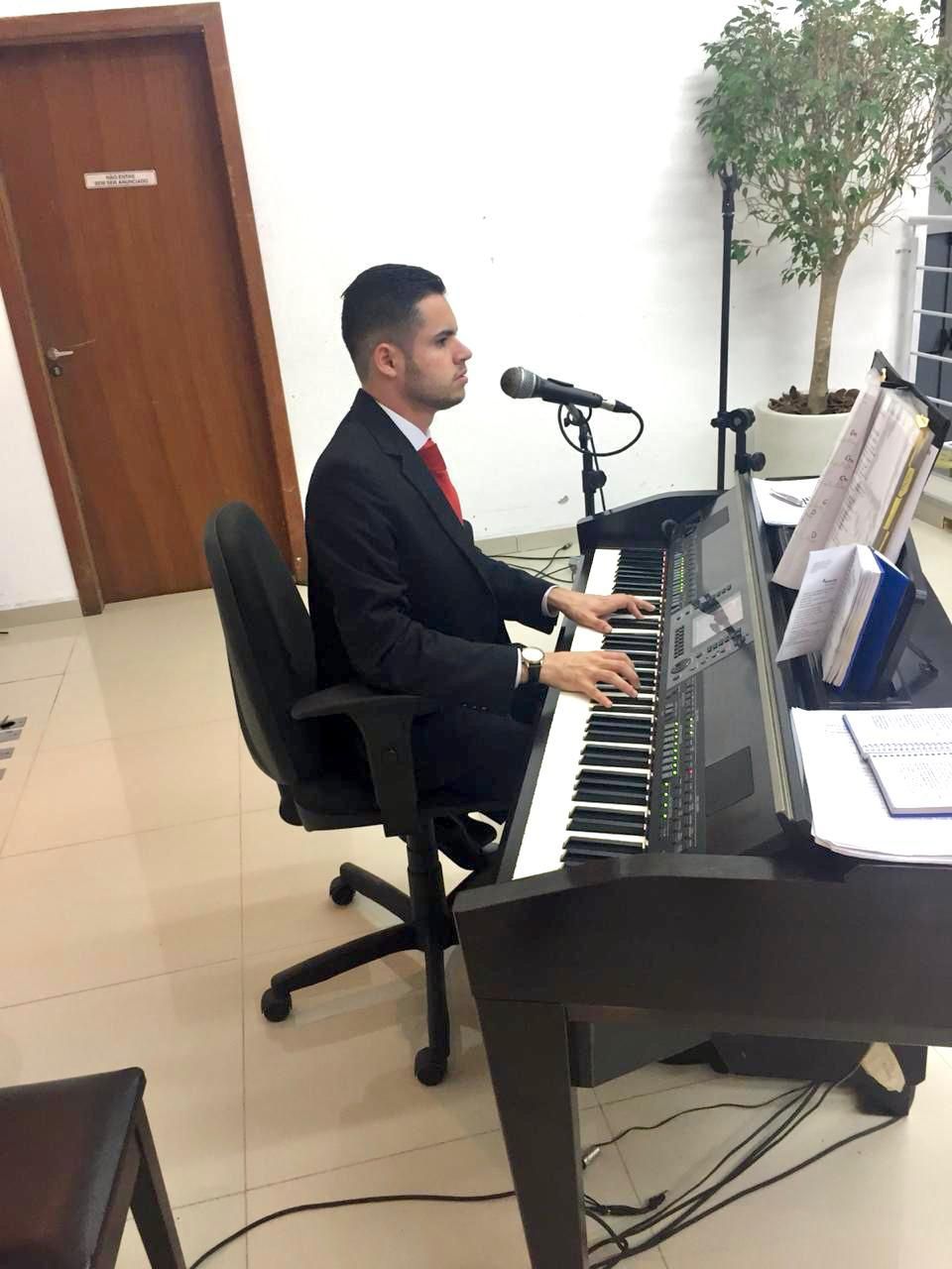 Aulas de Teclado ( iniciantes )