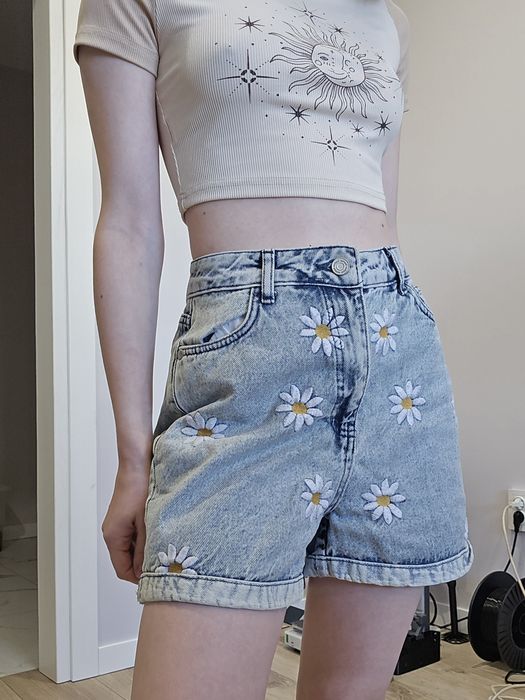 Шорти джинсові з квітами