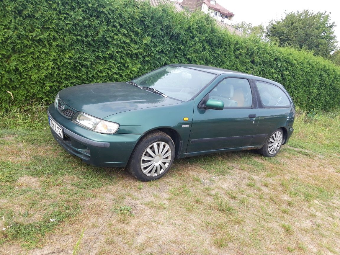 Nissan Almera n15