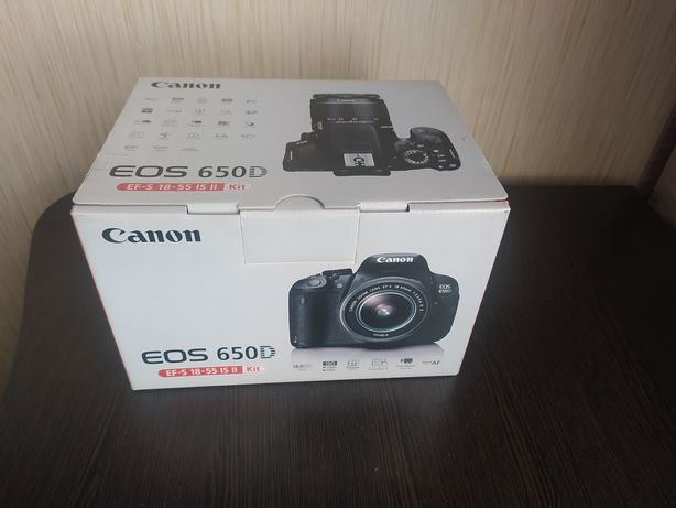 Коробка от фотоаппарата Canon EOS 650D