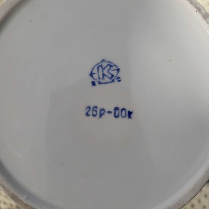 Кружка с крышкой Коростень. Ручная роспись