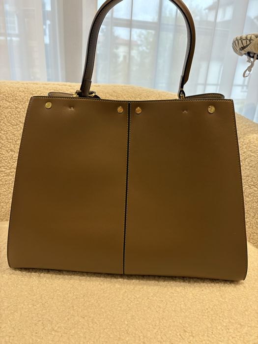 Розкішна нова шкіряна жіноча сумка