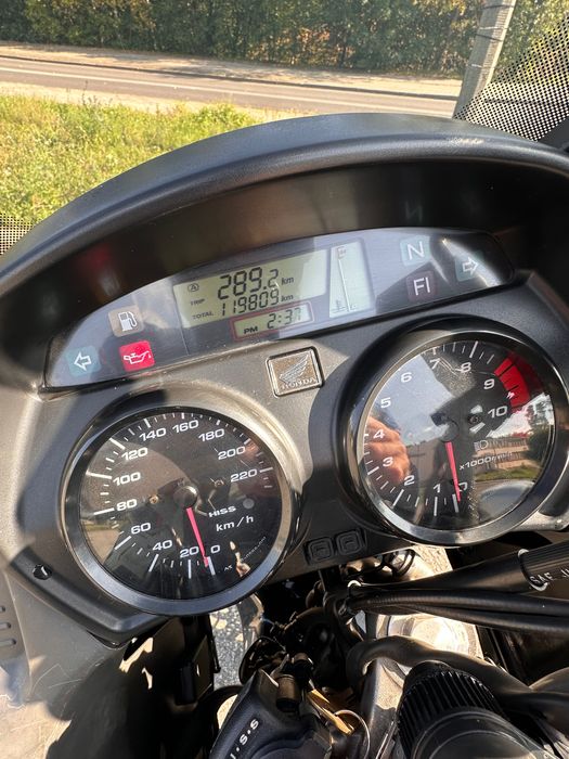 Honda Varadero  ,  serwisowana, wsiadać i jeździć :)