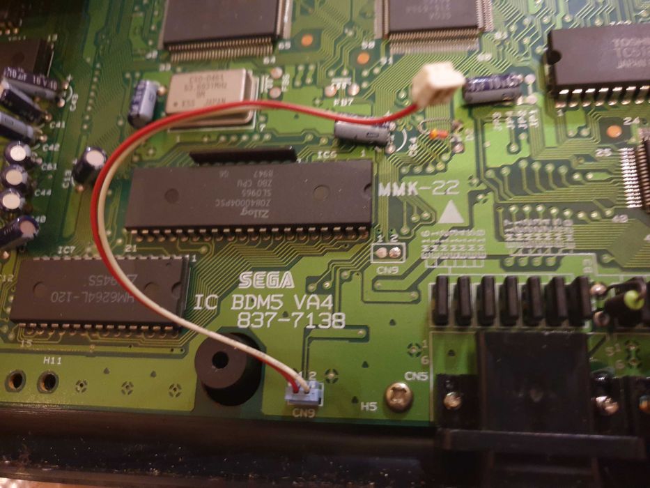 Ігрова приставка Sega Mega Drive з аудіочіпом Yamaha