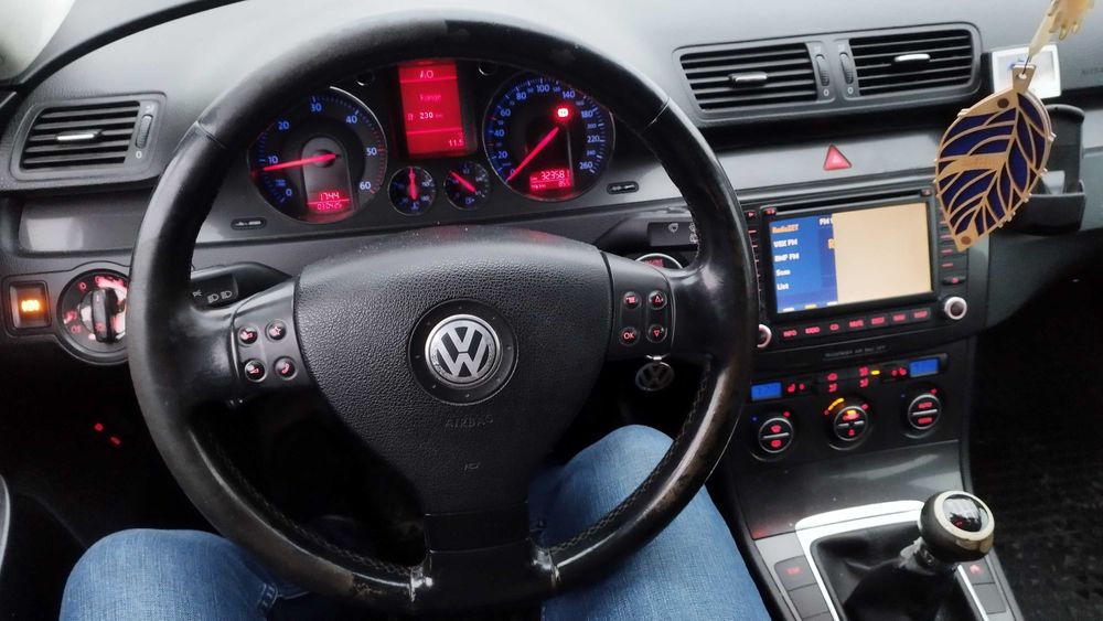 Volkswagen Passat B6 2.0 TDi Kombi Xenon Klima