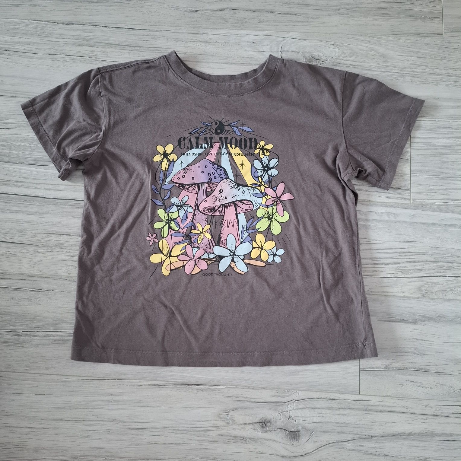 T-shirt marki Sinsay
