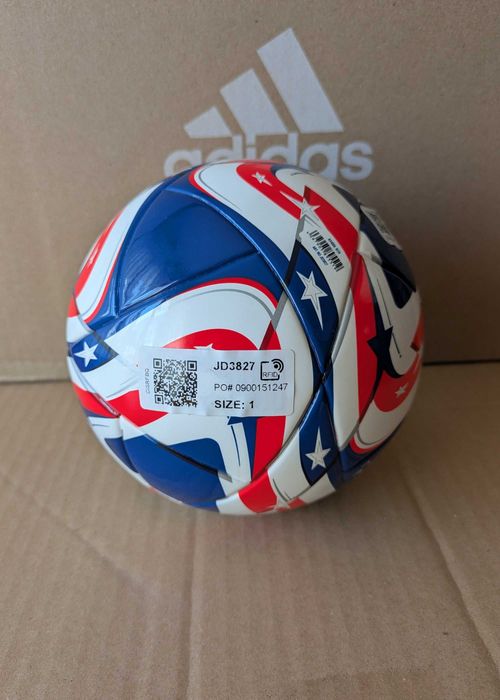 Bola Mini Adidas FIFA Club World Cup 25