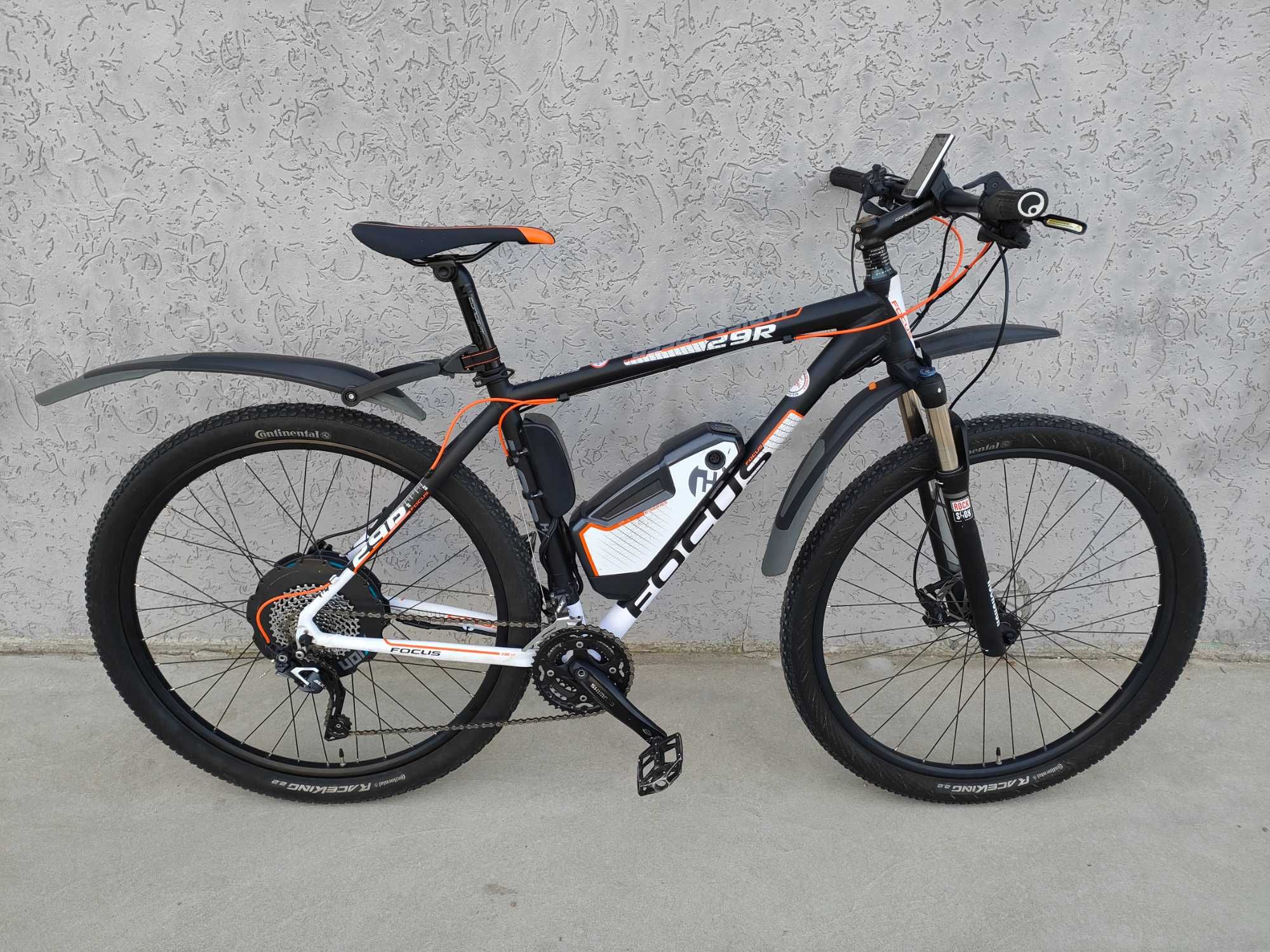 Електровелосипед найнер Focus Jarifa 29R, курок газу, RockShox