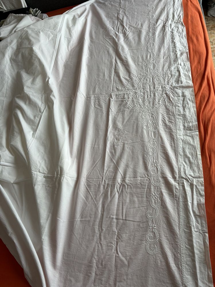 Lençol de algodão bordado manual e fronhas