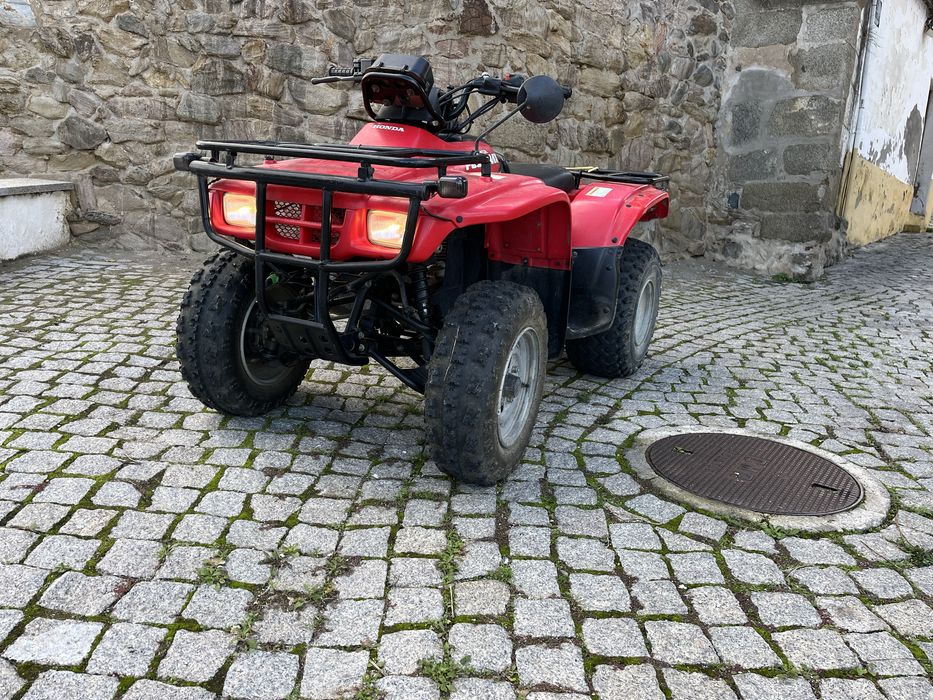 Moto 4 Honda Fourtrax TRX 250