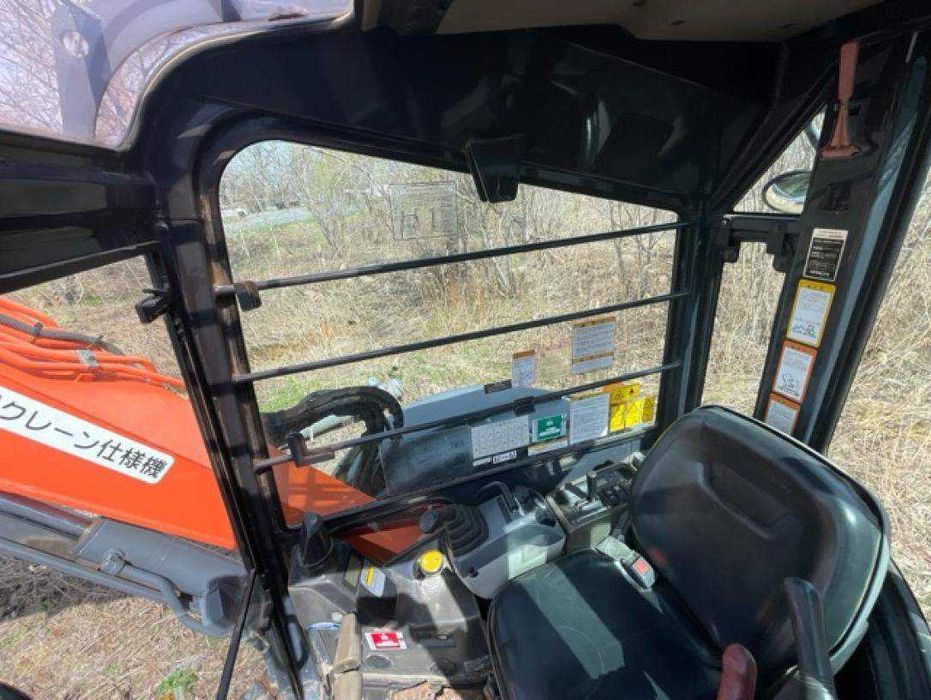 Экскаватор гусеничный Hiitachi ZX40UR-3