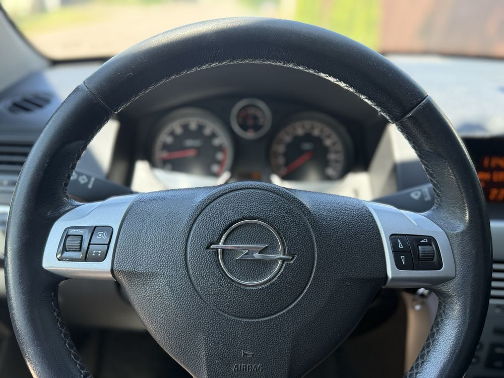 Opel Astra H з Німеччини