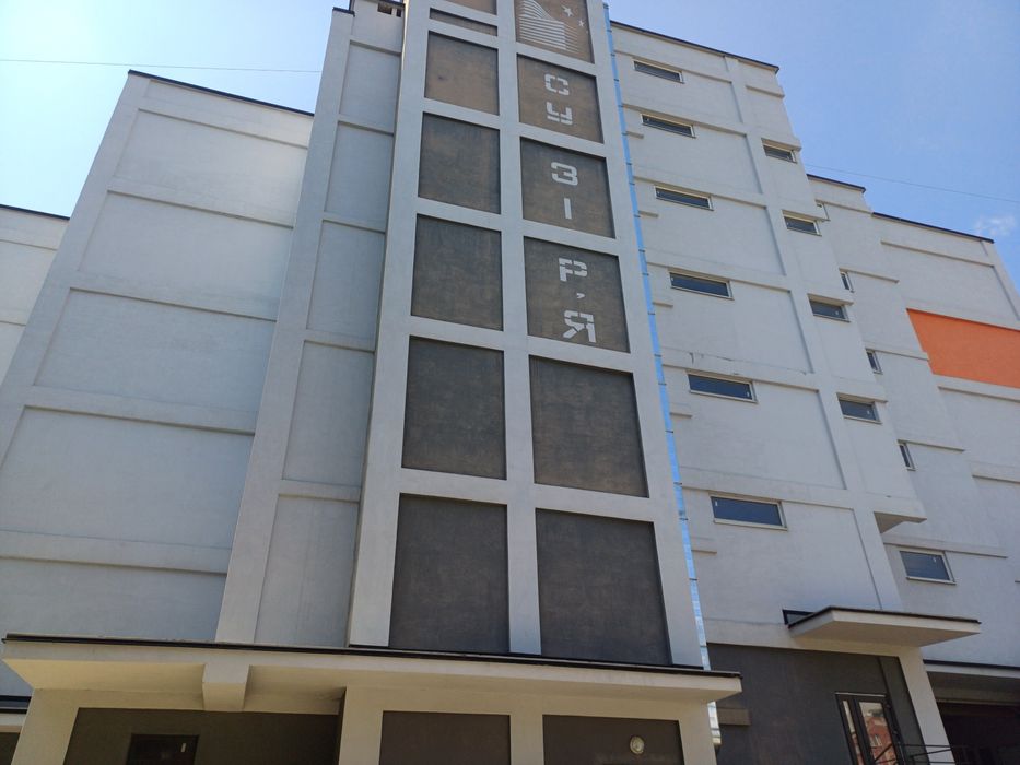 Продається гараж Сузір'я р-н Майдану