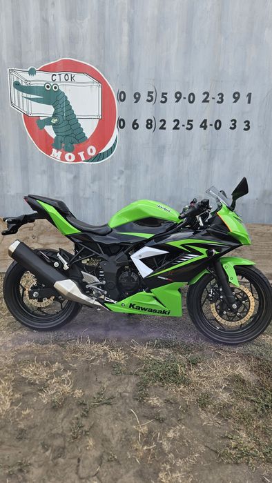 Продажа Kawasaki 2015р. Ninja 250SL з контейнера без пробігу по Україн