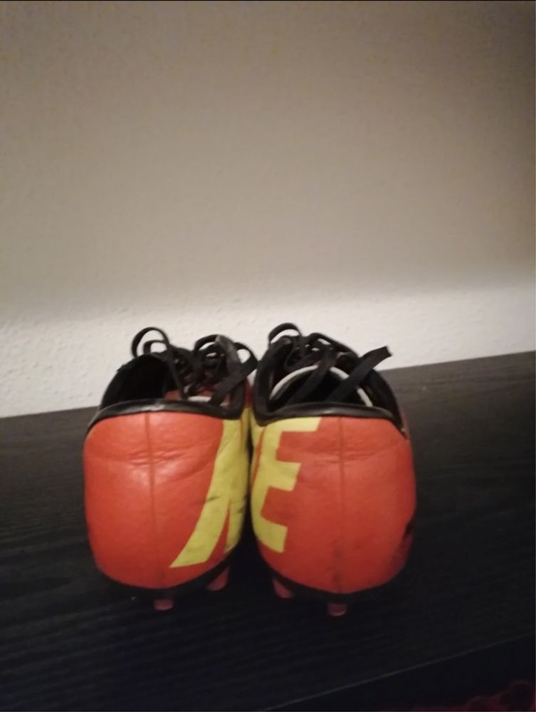 Chuteiras Nike Mercurial Nº41