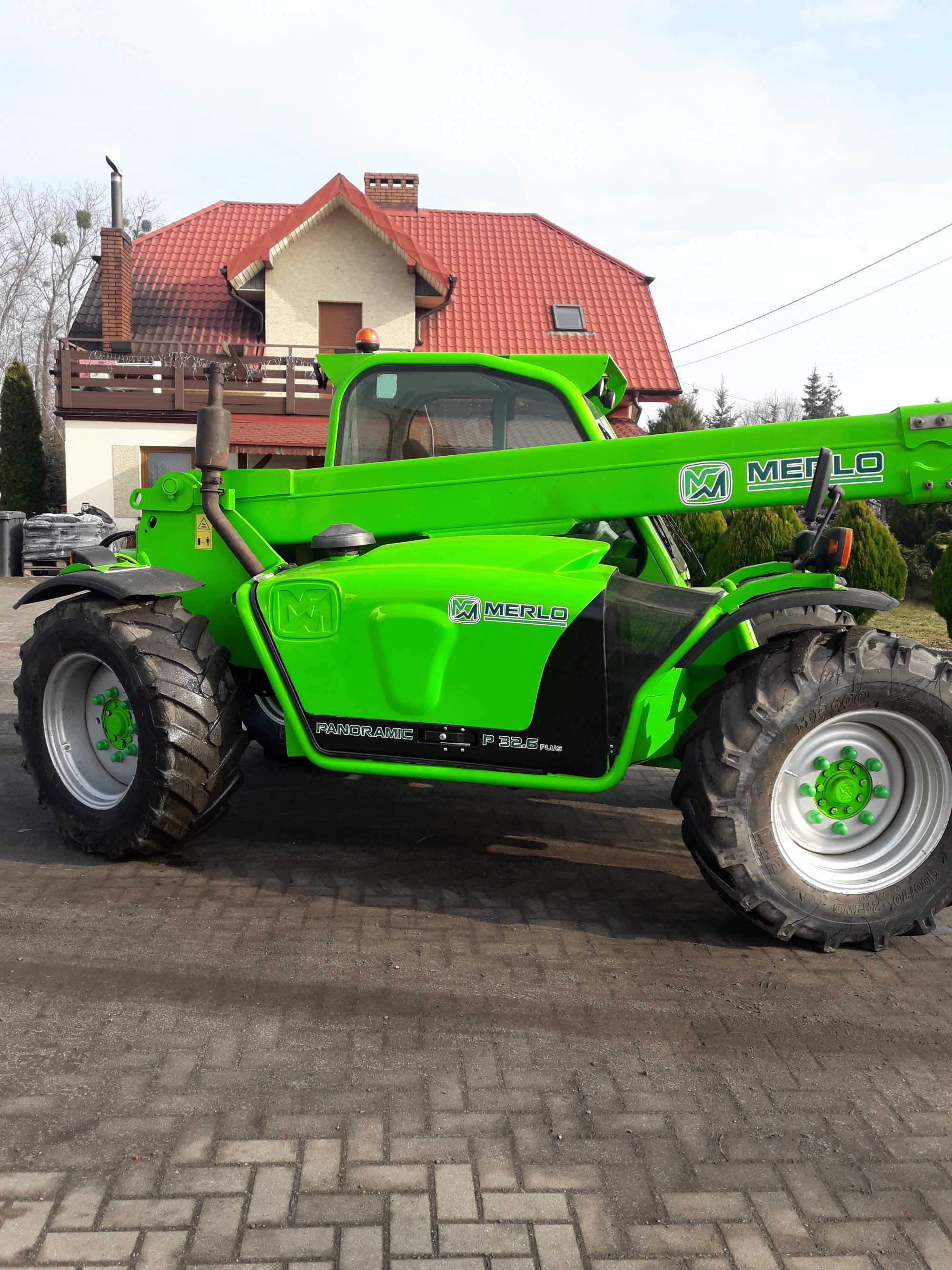 Ladowarka teleskopowa merlo p 32,6