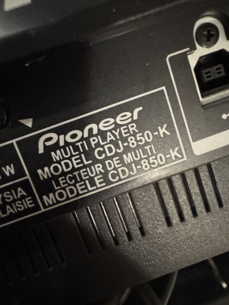 Pionner DJM-750 k+2xPioneer CDJ 850