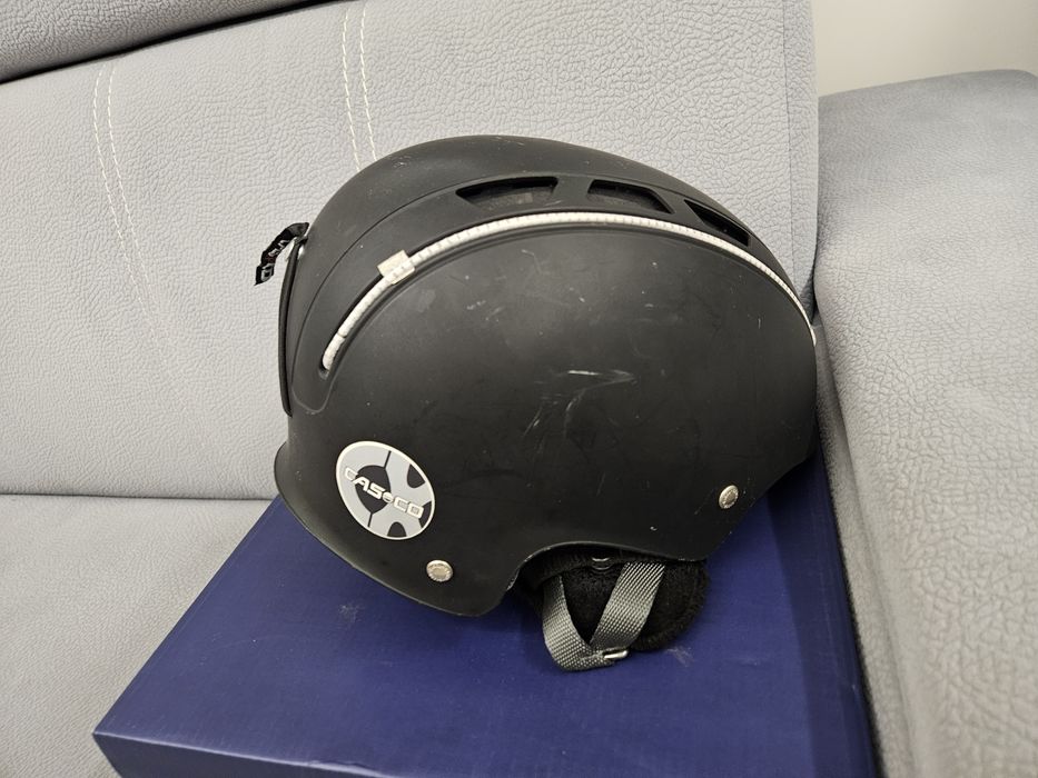 Kask narciarski dla chłopca 50-56 cm