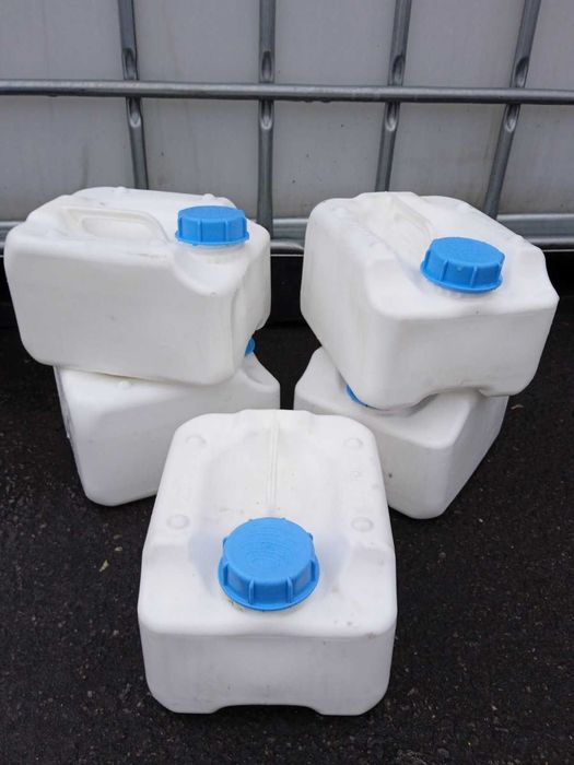 Каністра, тара, ємність пластикова Б/В 2,5,10,12,20,25,30,50л. ДНІПРО