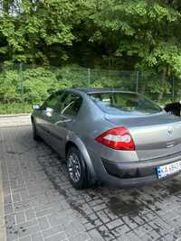 Renault Megane II  2004 року