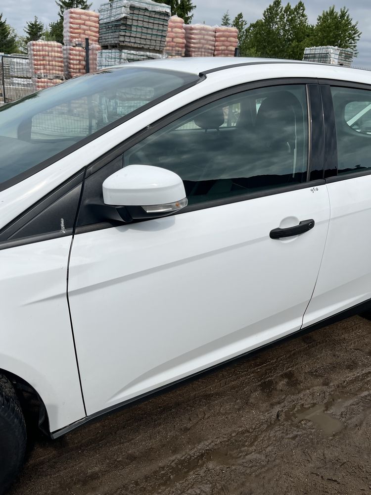 Drzwi Ford Focus MK3 5B