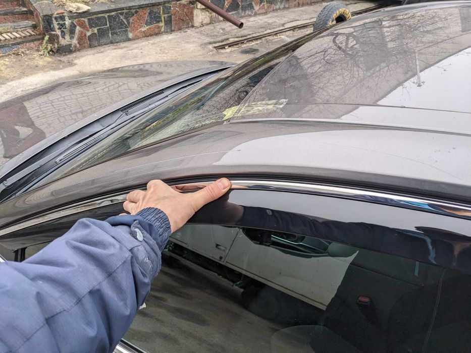 Вітровики дефлеткори вікон Toyota Camry Тойоту Кемрі 50 70 80 ветровик