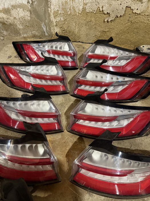 Задні фонарі FORD EDGE | 2018-2024