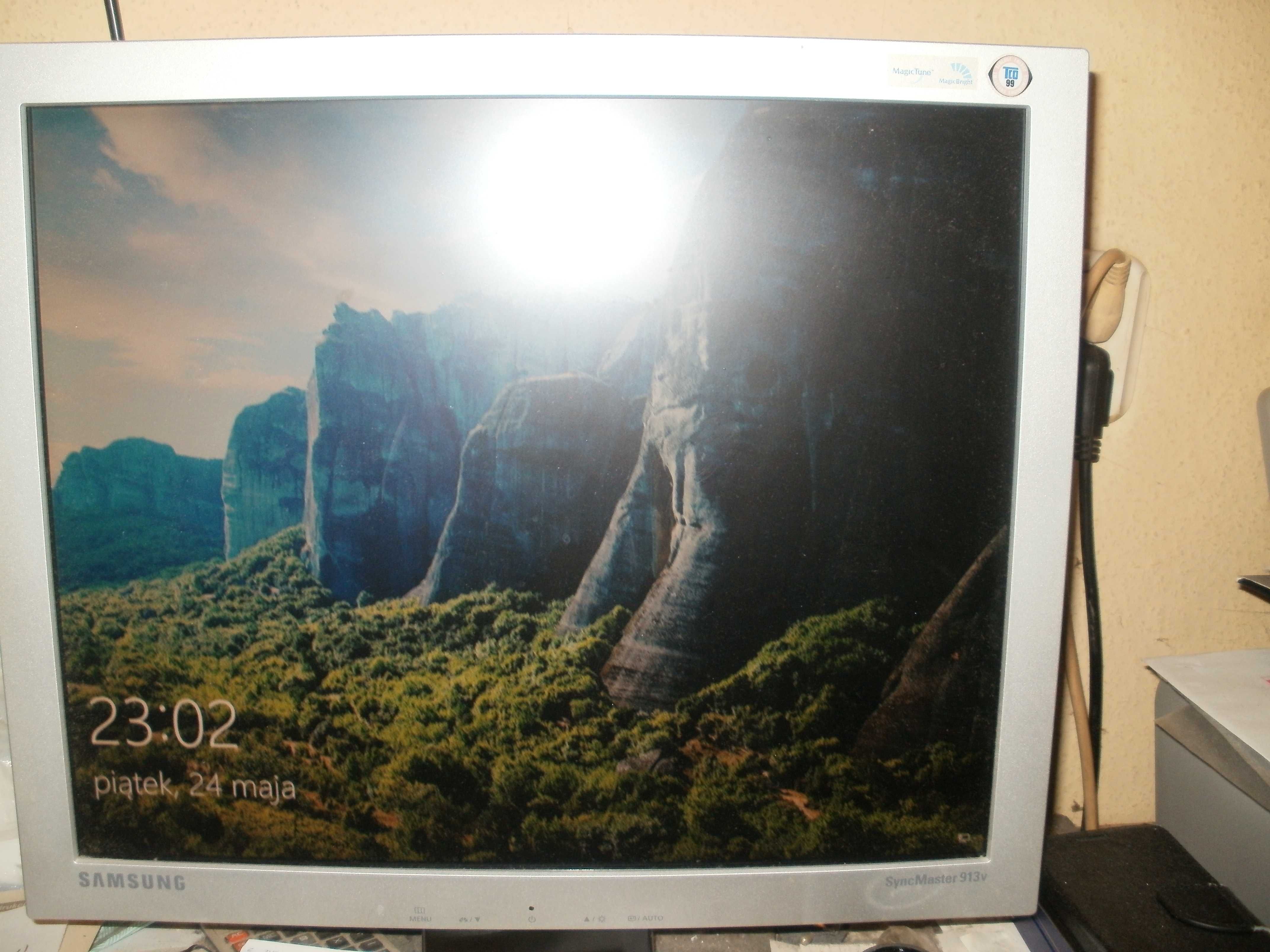 Monitor SAMSUNG SyncMaster 913v