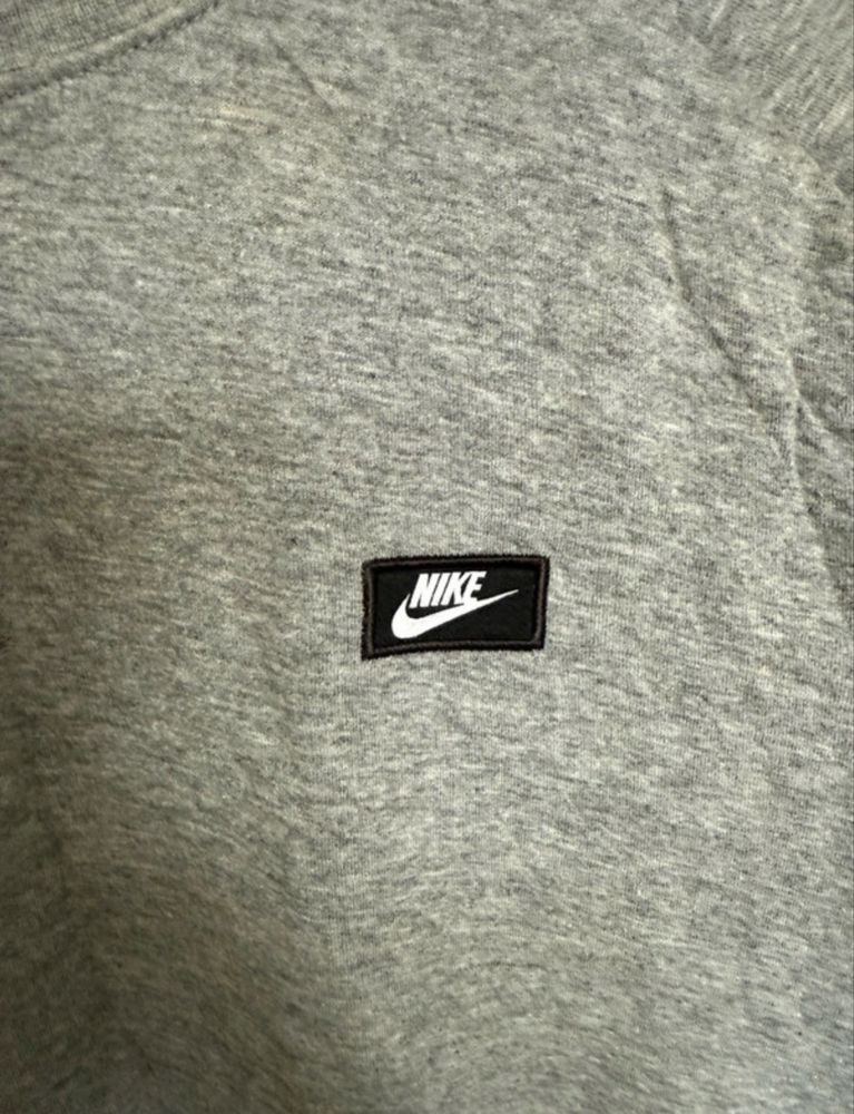 Bluzka nike szara