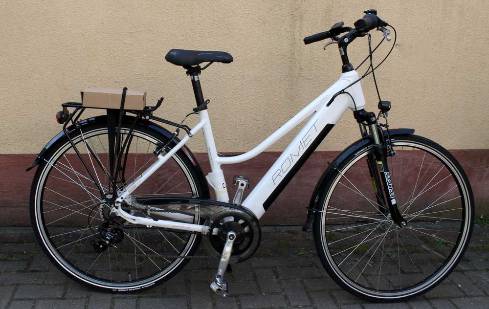 Rower Trekkingowy  Elektryczny  ROMET GAZELA 28"