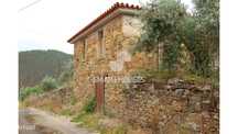 Moradia T2 Carapinha p/ recuperar