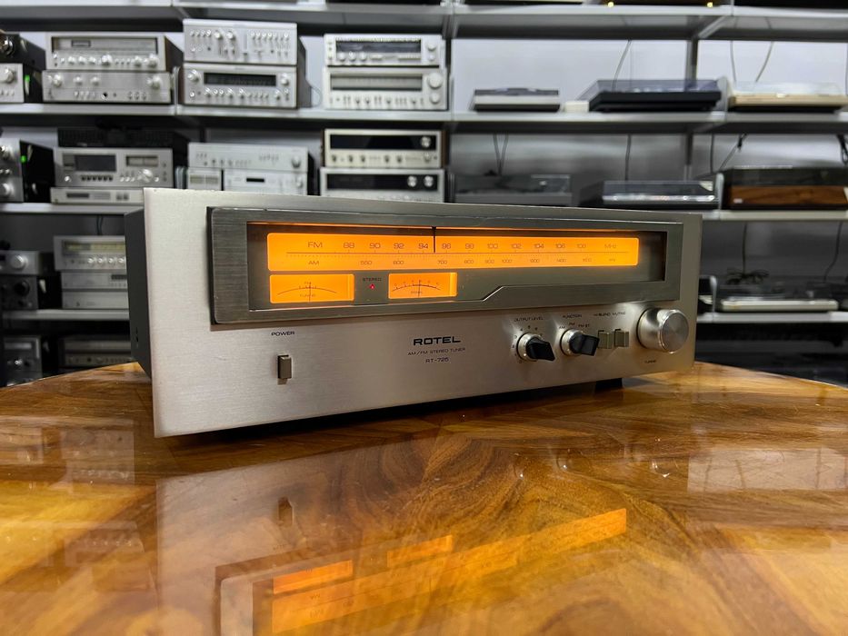 Tuner radiowy Rotel RT-725 Vintage, Audio Room