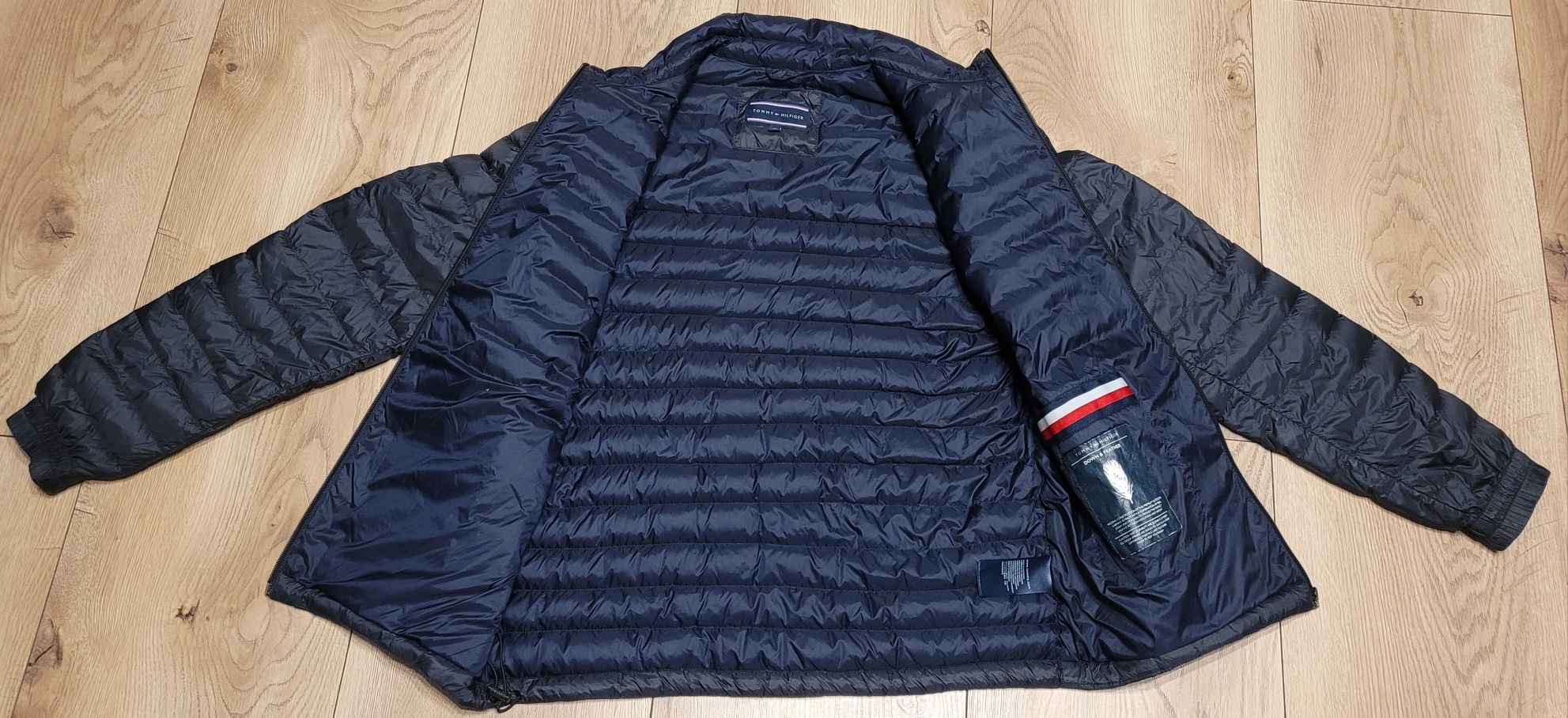 TOMMY HILFIGER Puchowa Kurtka Męska roz. M - J NOWA