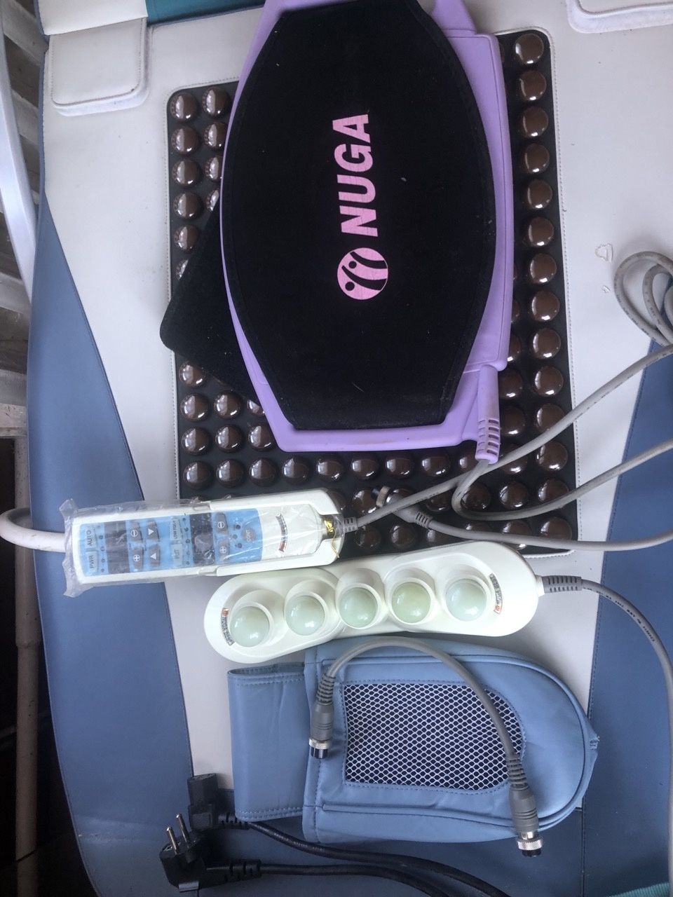Массажная кровать Nugabest NM -5000