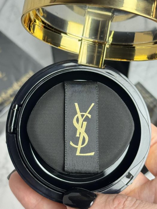 Тональний крем кушон YSL B20
