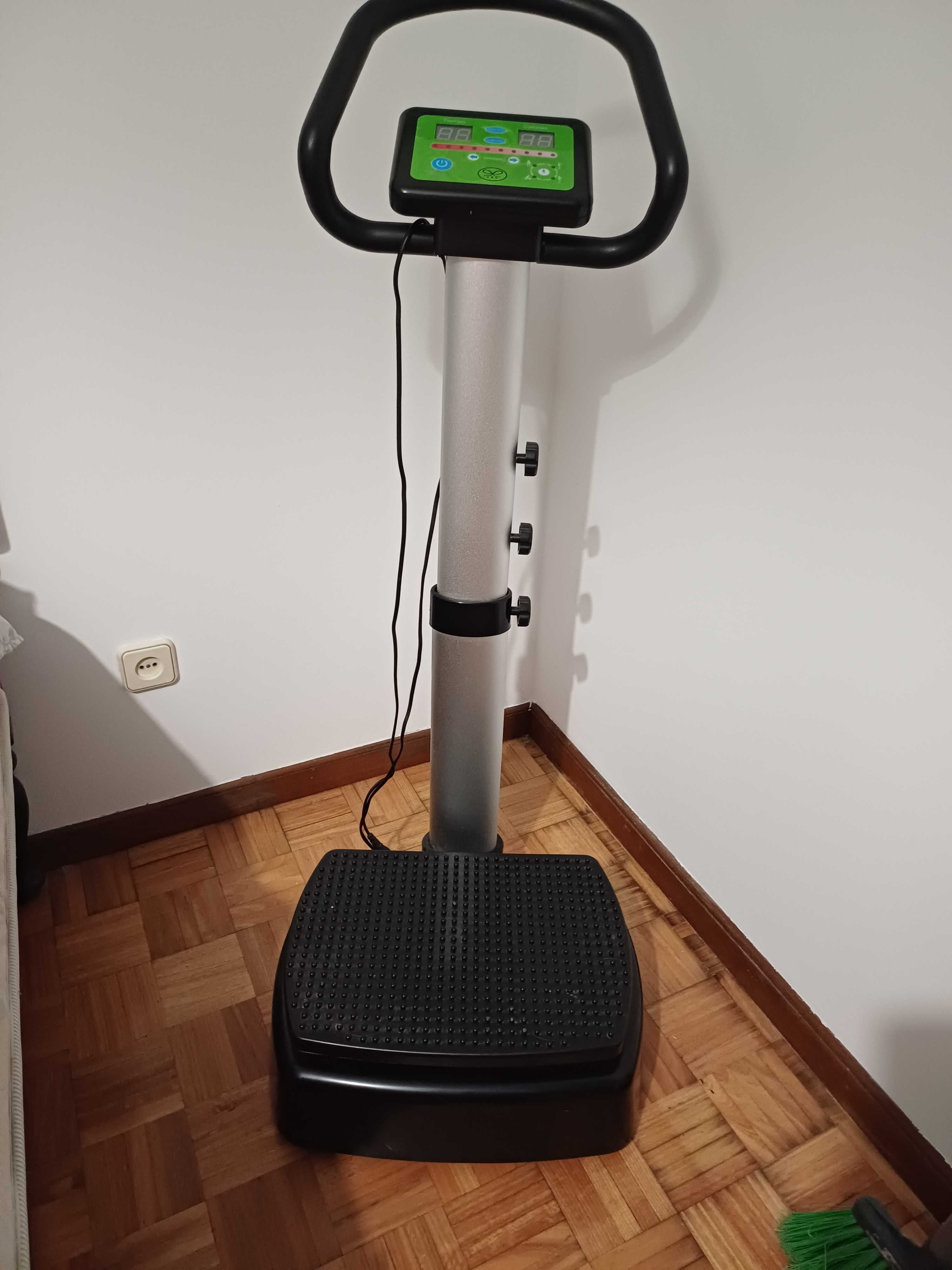 Plataforma Vibratória Fitness [Máquina Treme treme)