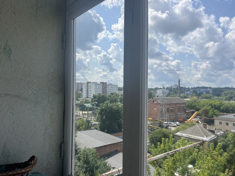 Здам 2к квартиру БЕЗ КОМІСІІ близько до Центру можливо з твариною