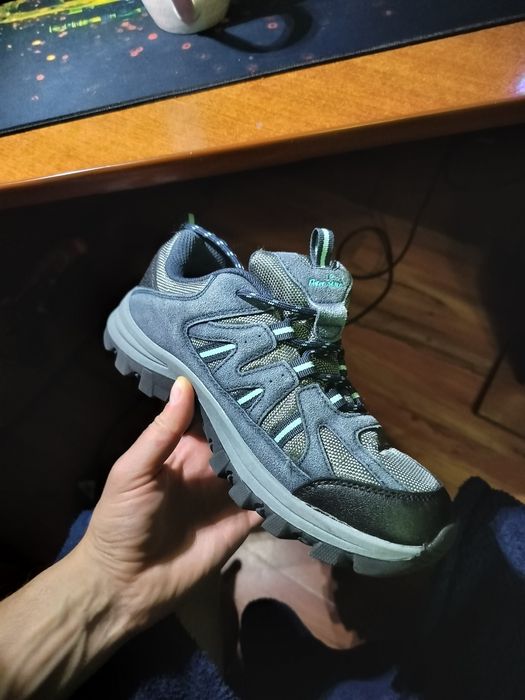 Peter Storm , кросівки для гір , 38 розмір