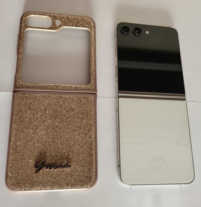 Samsung Galaxy Z Flip 5 SM-F731B 8GB/256GB Kremowy