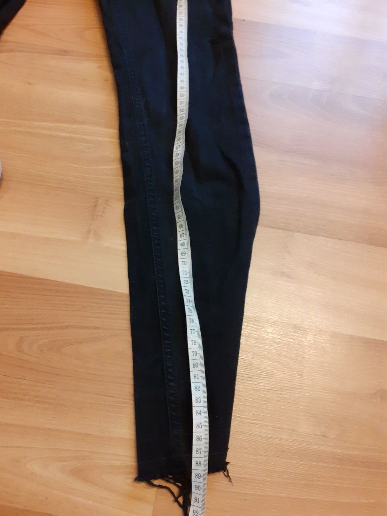 Spodnie jeansowe damskie. Pull&Bear. Roz. 36. Czarne. Wysyłka.