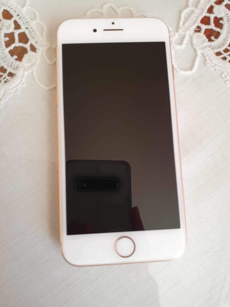 iphone 8 różowy 64gb