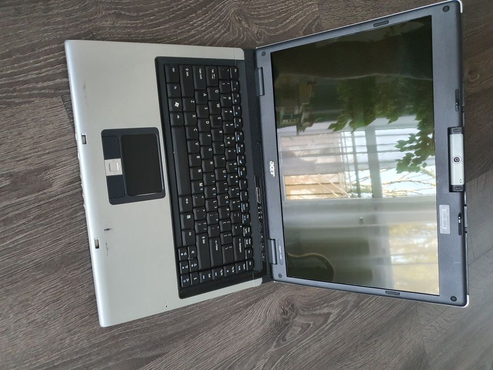 Laptop Acer Aspire 5100
