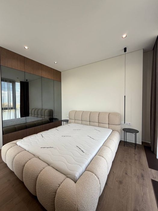 Оренда дизайнерської 2 км квартири в елітному ЖК