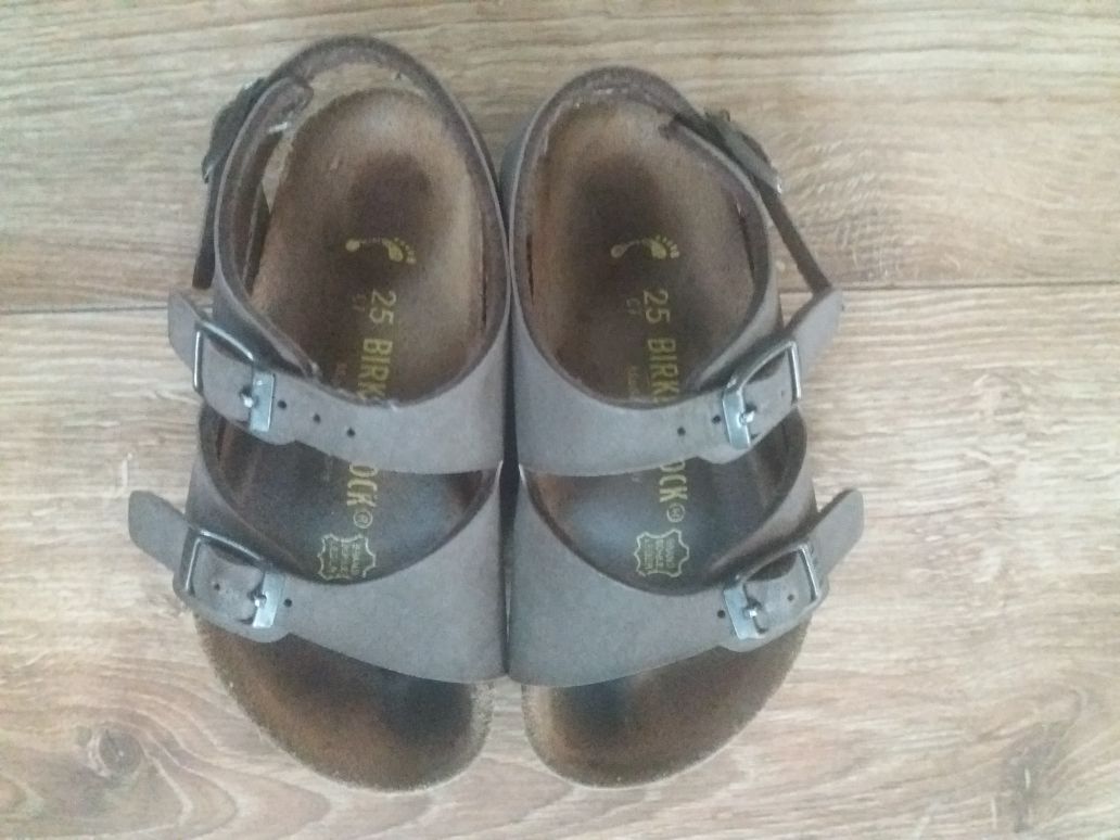 Sandałki dziecięce Birkenstock 25