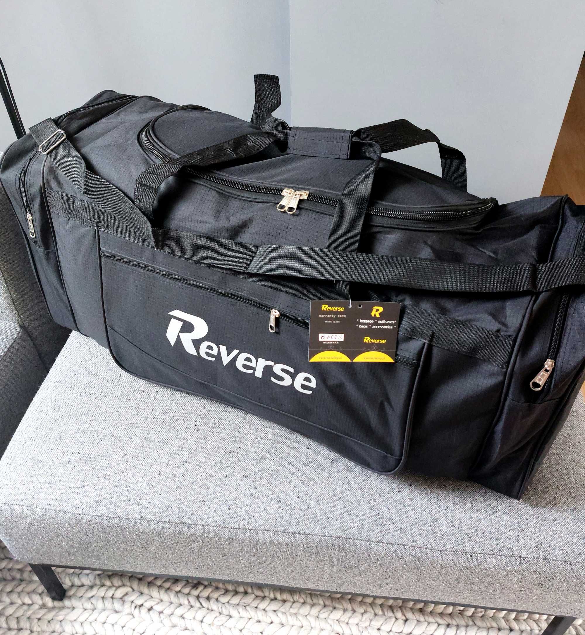 Duża torba podróżna marki Reverse 80 cm Czarna